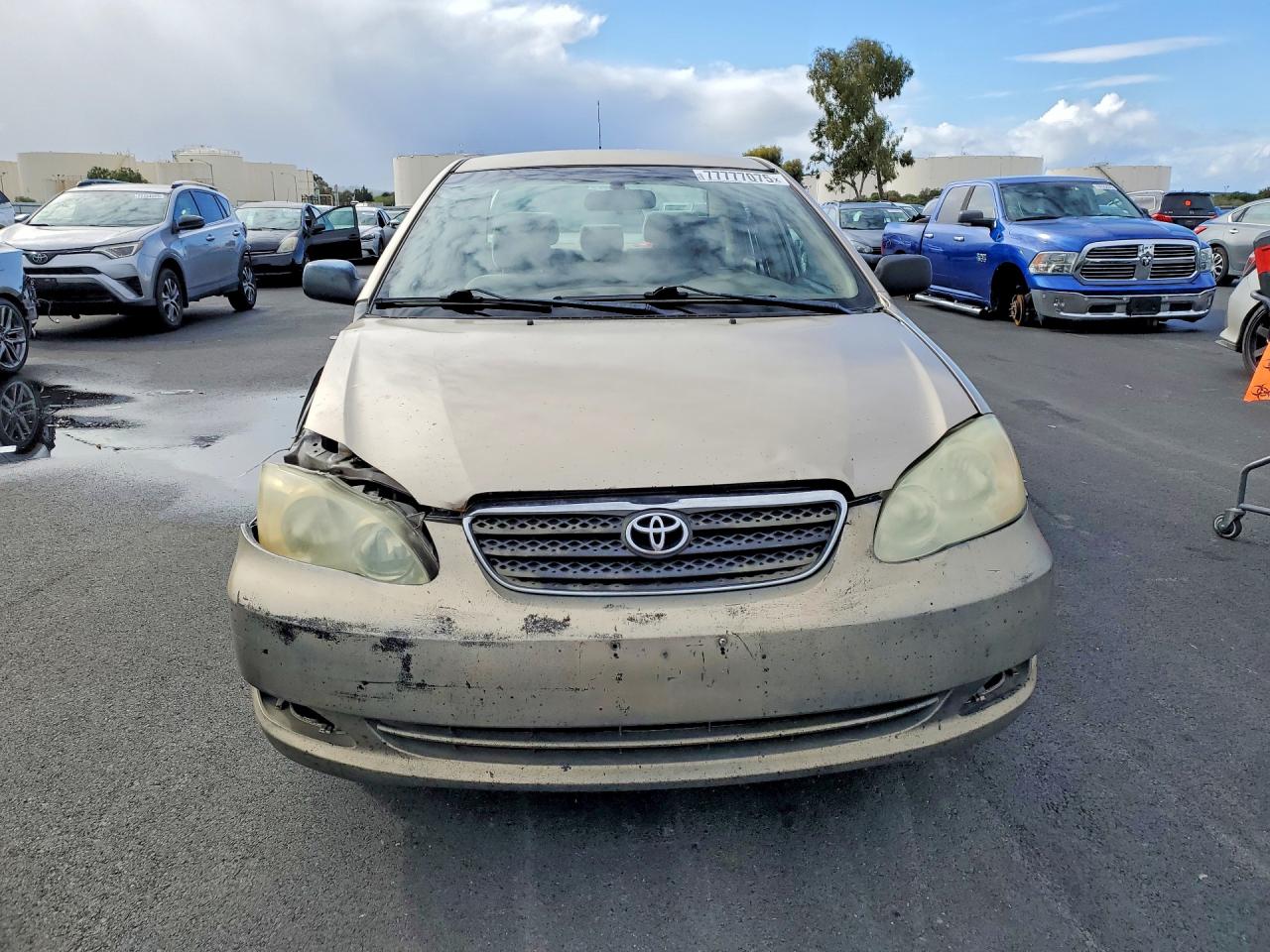 2005 TOYOTA COROLLA CE photo 9