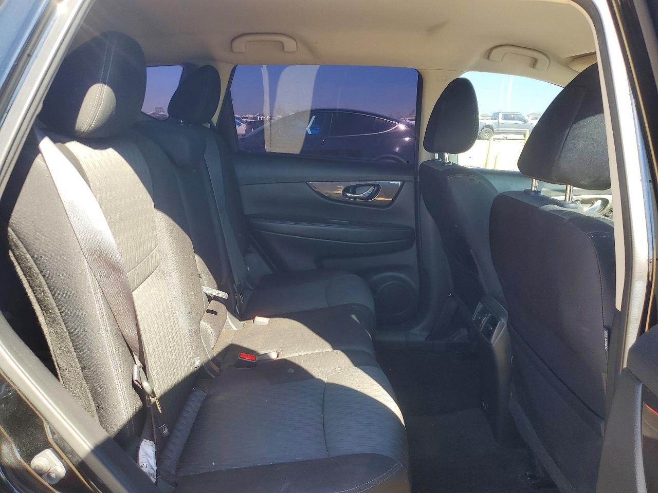 2019 NISSAN ROGUE photo 28
