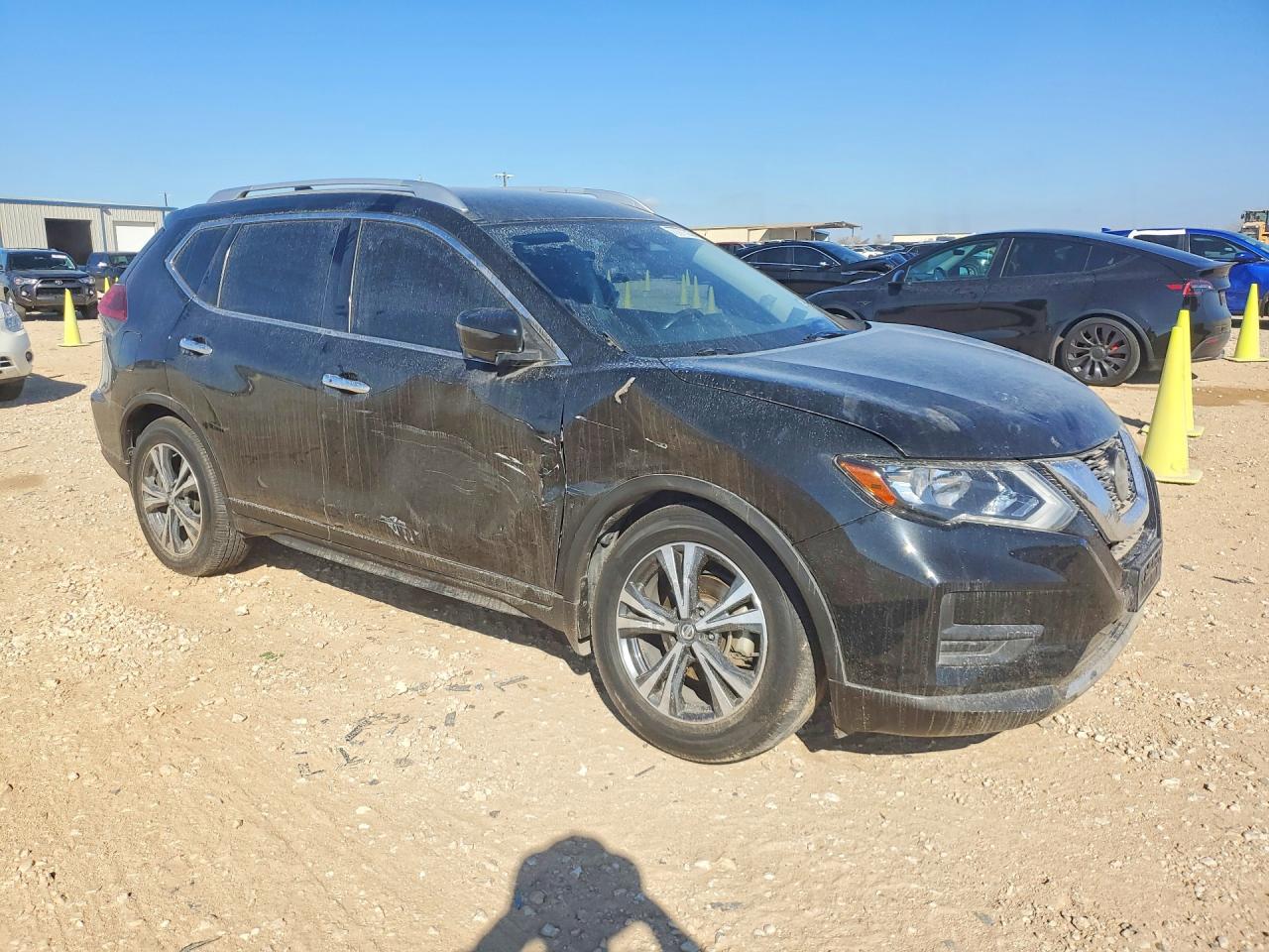2019 NISSAN ROGUE photo 10
