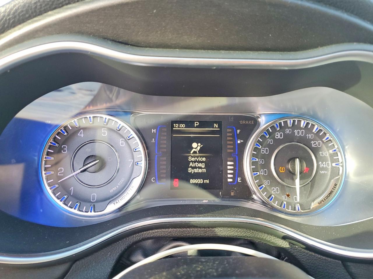 2016 CHRYSLER 200 LIMITED photo 17
