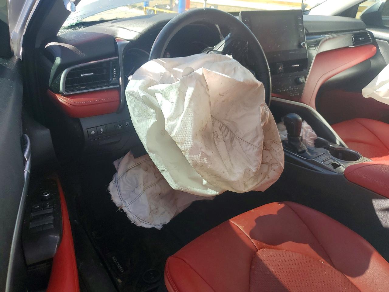 2024 TOYOTA CAMRY XSE photo 15