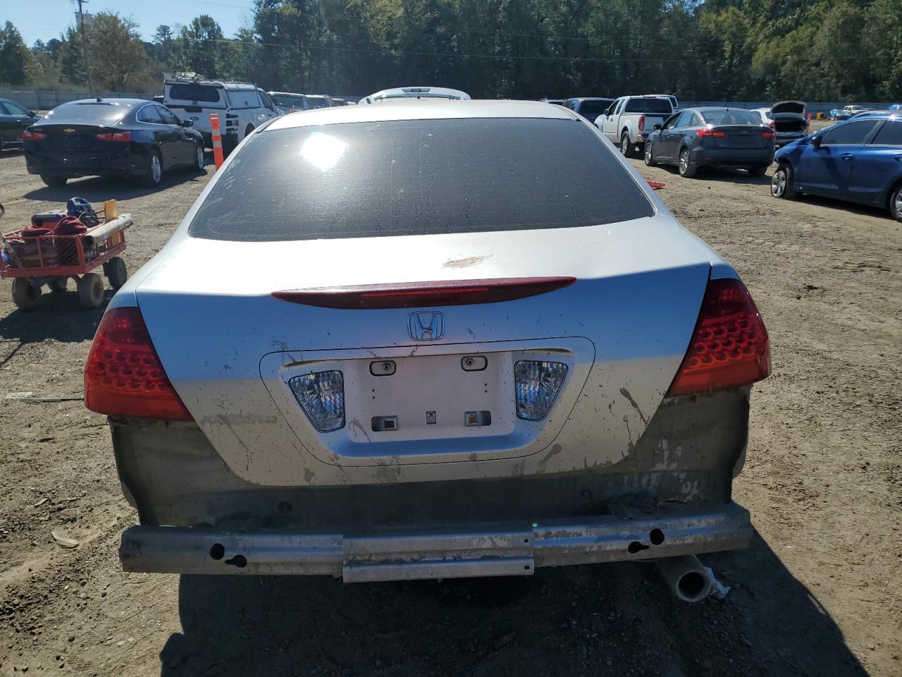 2006 HONDA ACCORD LX photo 11