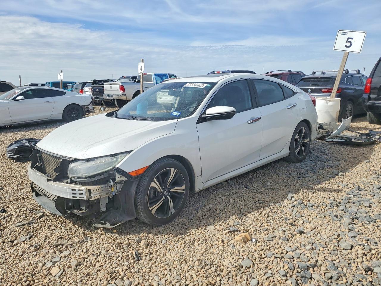 2017 HONDA CIVIC