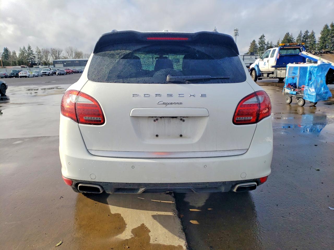 2012 PORSCHE CAYENNE photo 11
