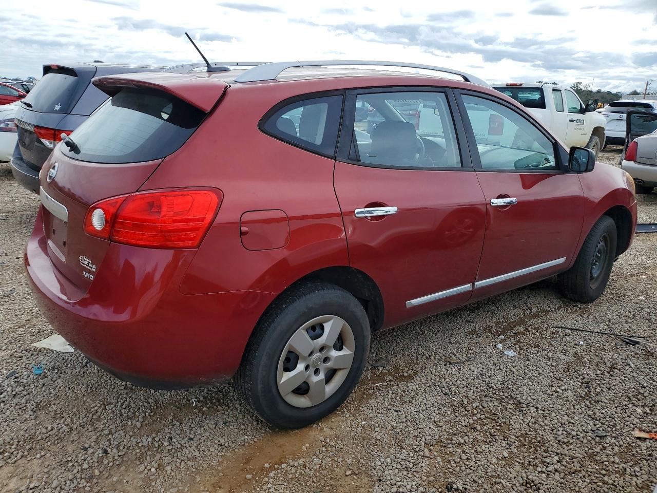 2015 NISSAN ROGUE SELECT S photo 3