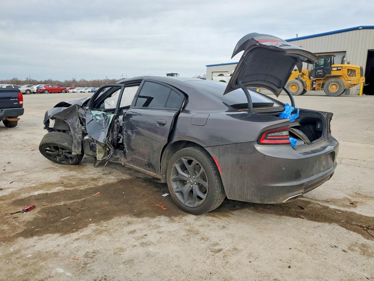 2020 DODGE CHARGER SXT photo 2