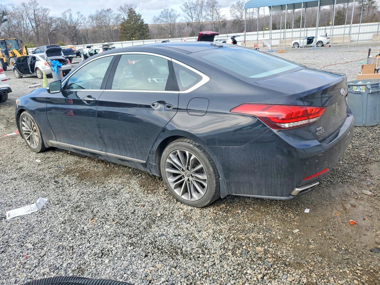 2015 HYUNDAI GENESIS 3.8L photo 2