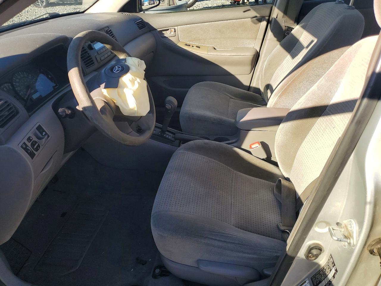 2006 TOYOTA COROLLA CE photo 19