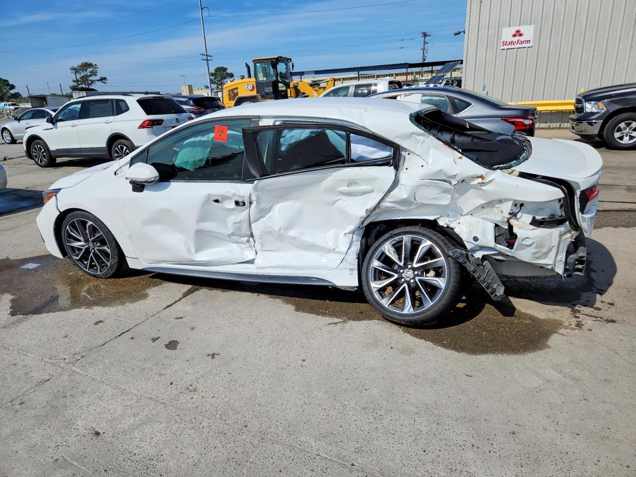 2021 TOYOTA COROLLA SE photo 2