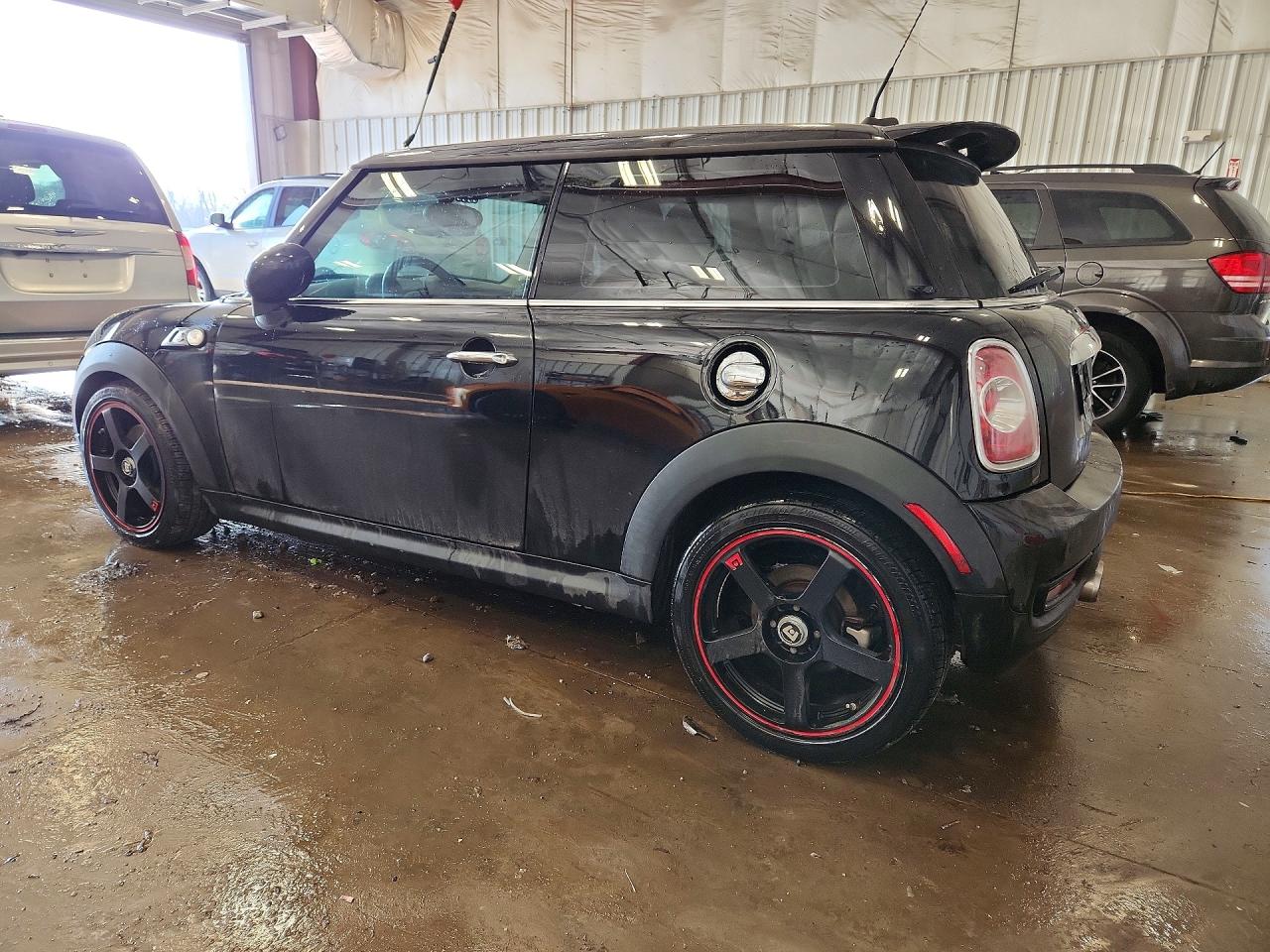 2012 MINI COOPER S photo 4
