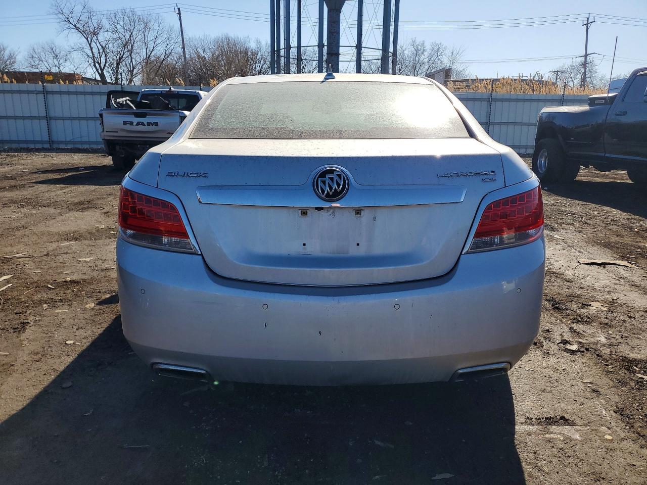 2011 BUICK LACROSSE CXS photo 16