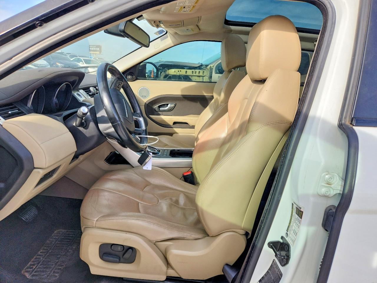 2015 LAND ROVER RANGE ROVER EVOQUE PURE PLUS photo 19