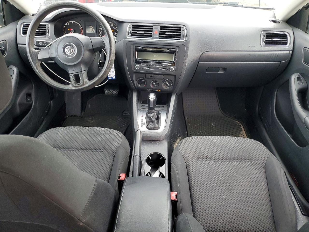 2013 VOLKSWAGEN JETTA BASE photo 15