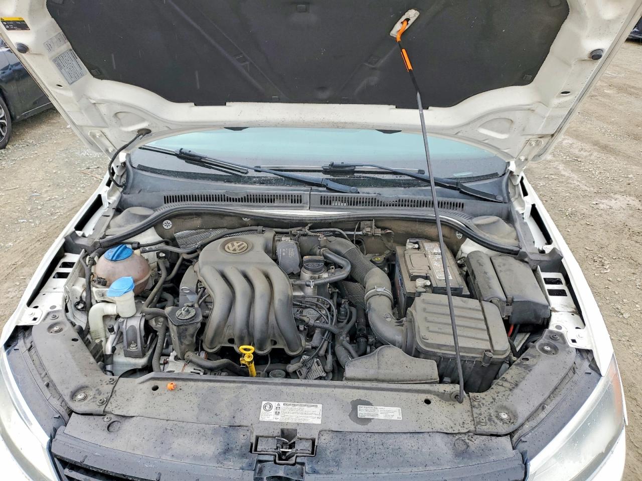 2013 VOLKSWAGEN JETTA BASE photo 21