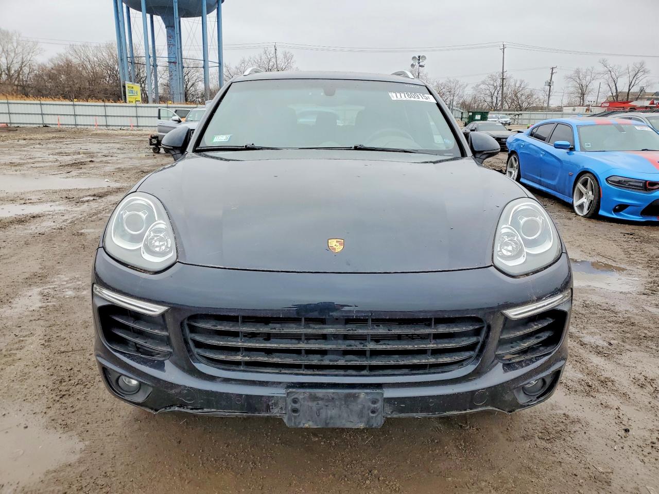 2017 PORSCHE CAYENNE photo 9