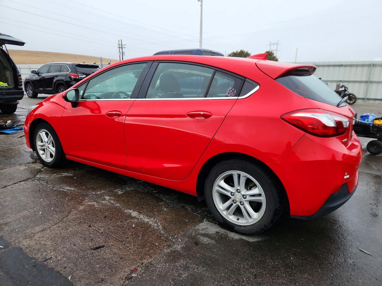 2017 CHEVROLET CRUZE LT photo 4