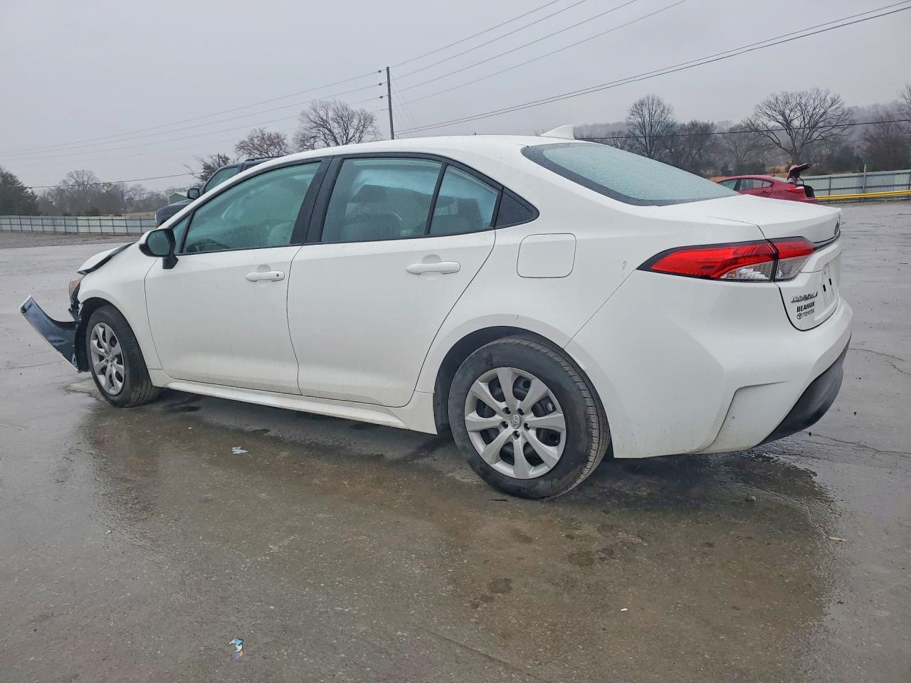 2025 TOYOTA COROLLA LE photo 3