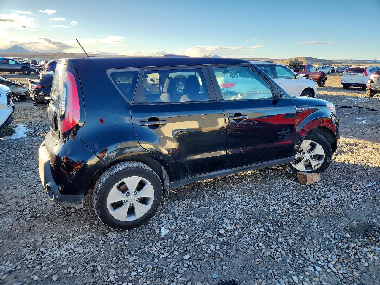 2016 KIA SOUL BASE photo 5