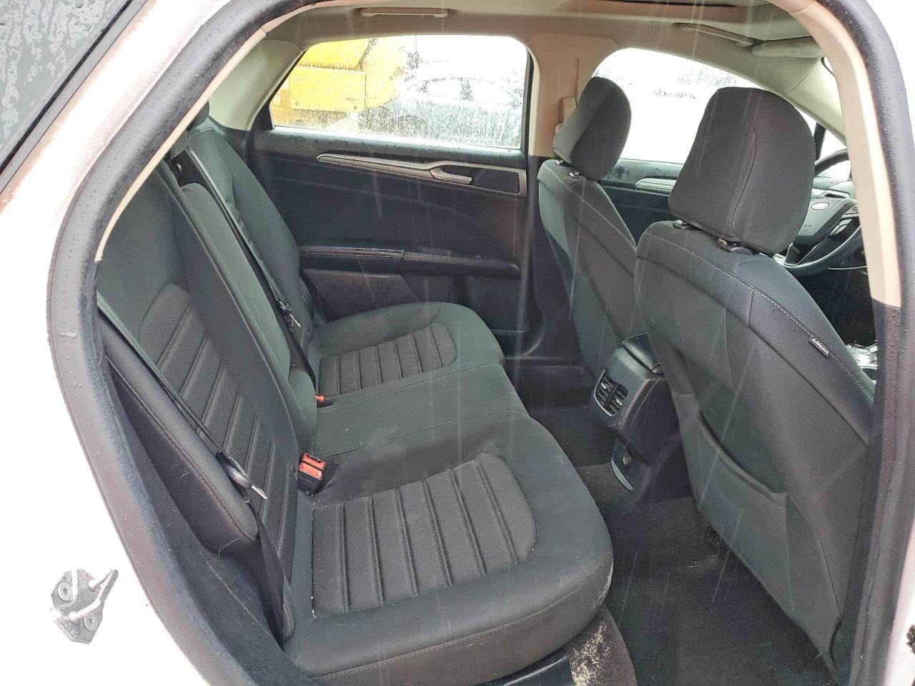 2020 FORD FUSION SE photo 28