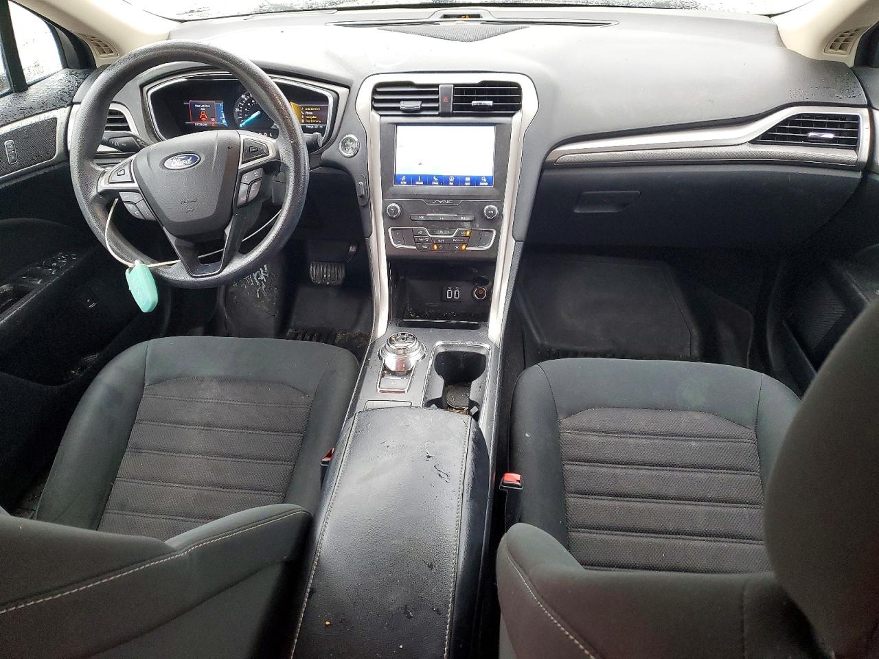 2020 FORD FUSION SE photo 22