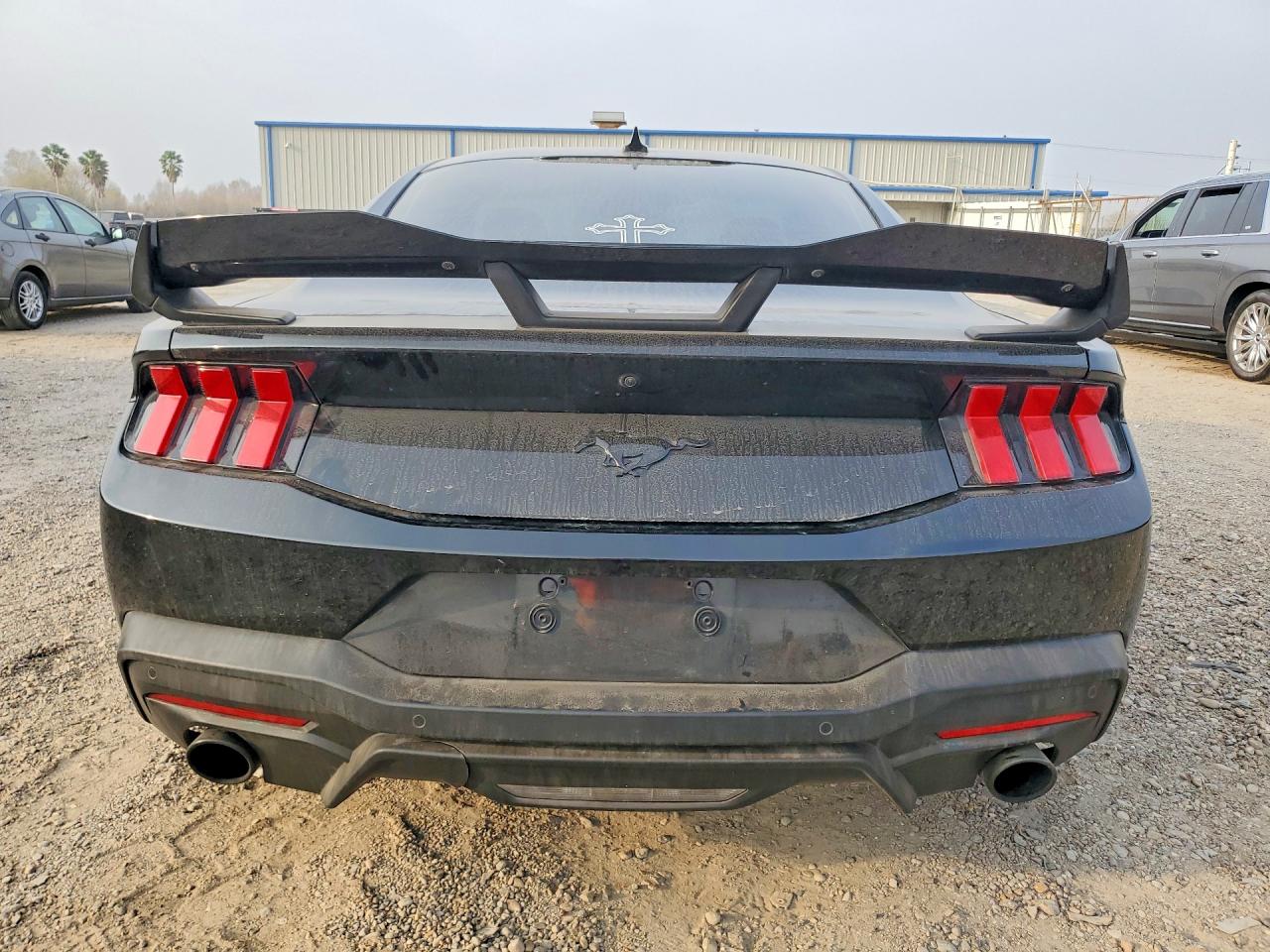 2024 FORD MUSTANG photo 11