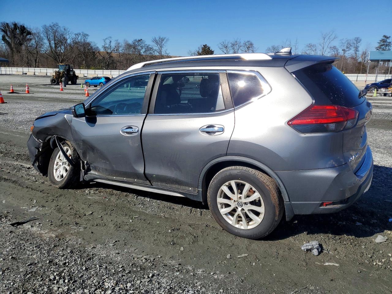 2017 NISSAN ROGUE S photo 2