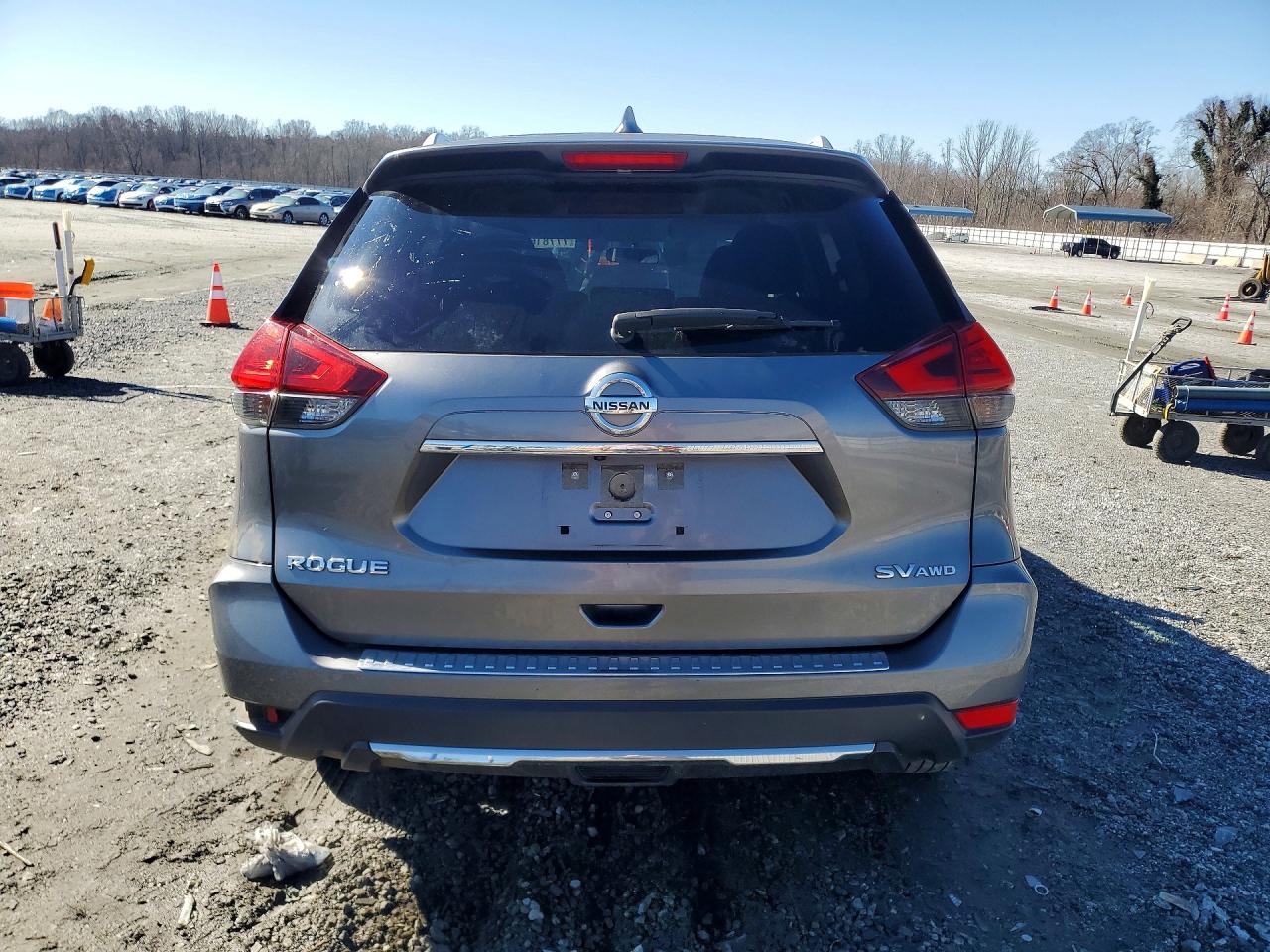 2017 NISSAN ROGUE S photo 6