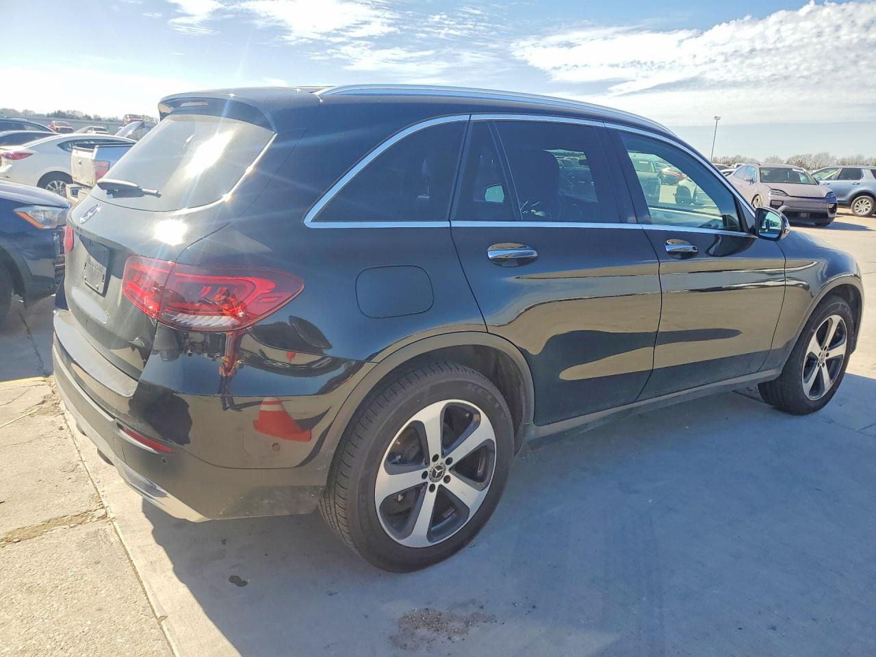 2021 MERCEDES-BENZ GLC 300 photo 3