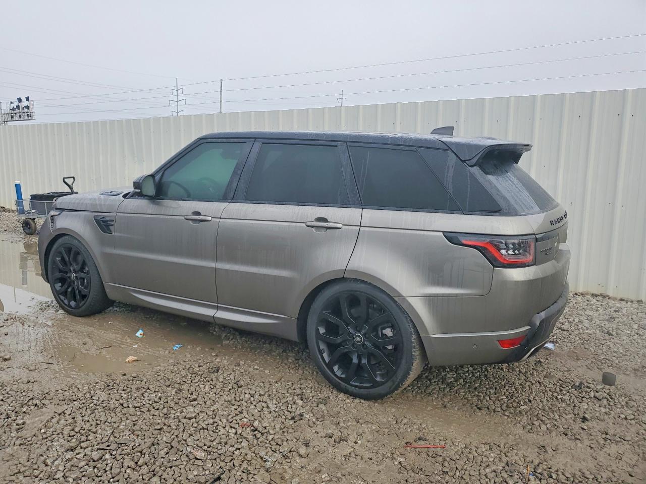 2020 LAND ROVER RANGE ROVER SPORT P525 HSE photo 2