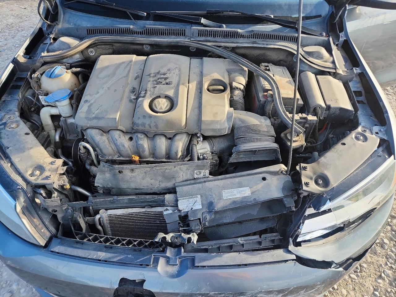 2013 VOLKSWAGEN JETTA SE photo 11