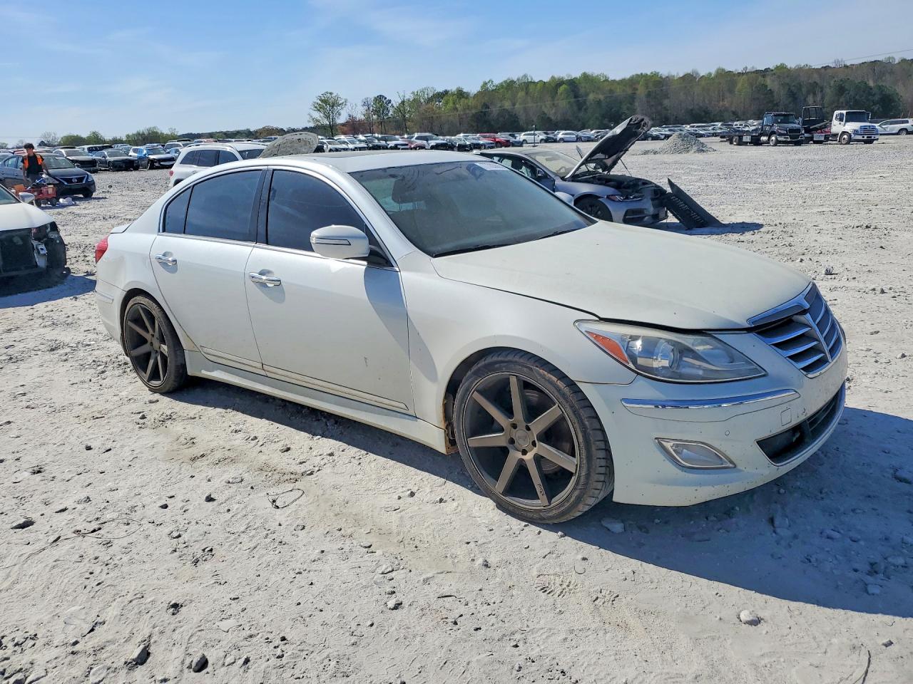 2012 HYUNDAI GENESIS 4.6L photo 4