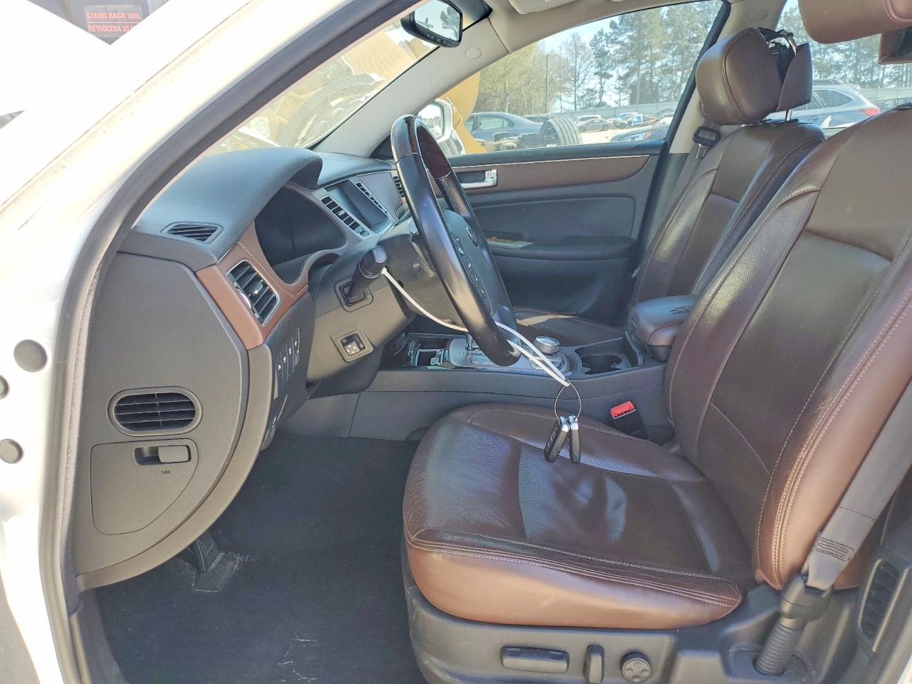 2012 HYUNDAI GENESIS 4.6L photo 7