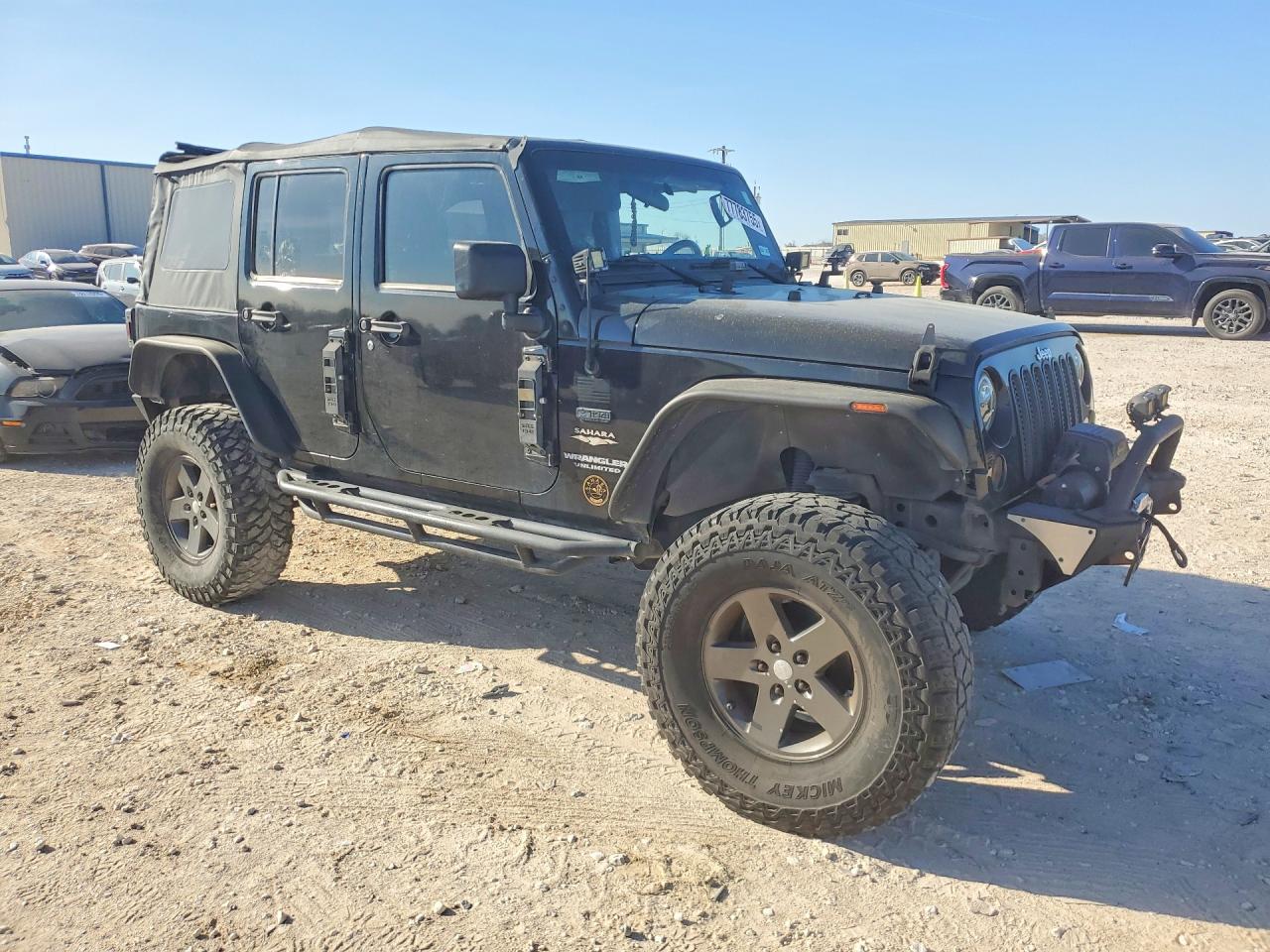 2012 JEEP WRANGLER UNLIMITED SAHARA photo 10
