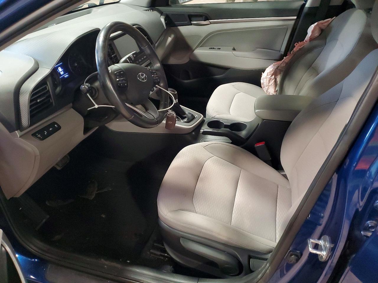 2020 HYUNDAI ELANTRA VALUE EDITION photo 7