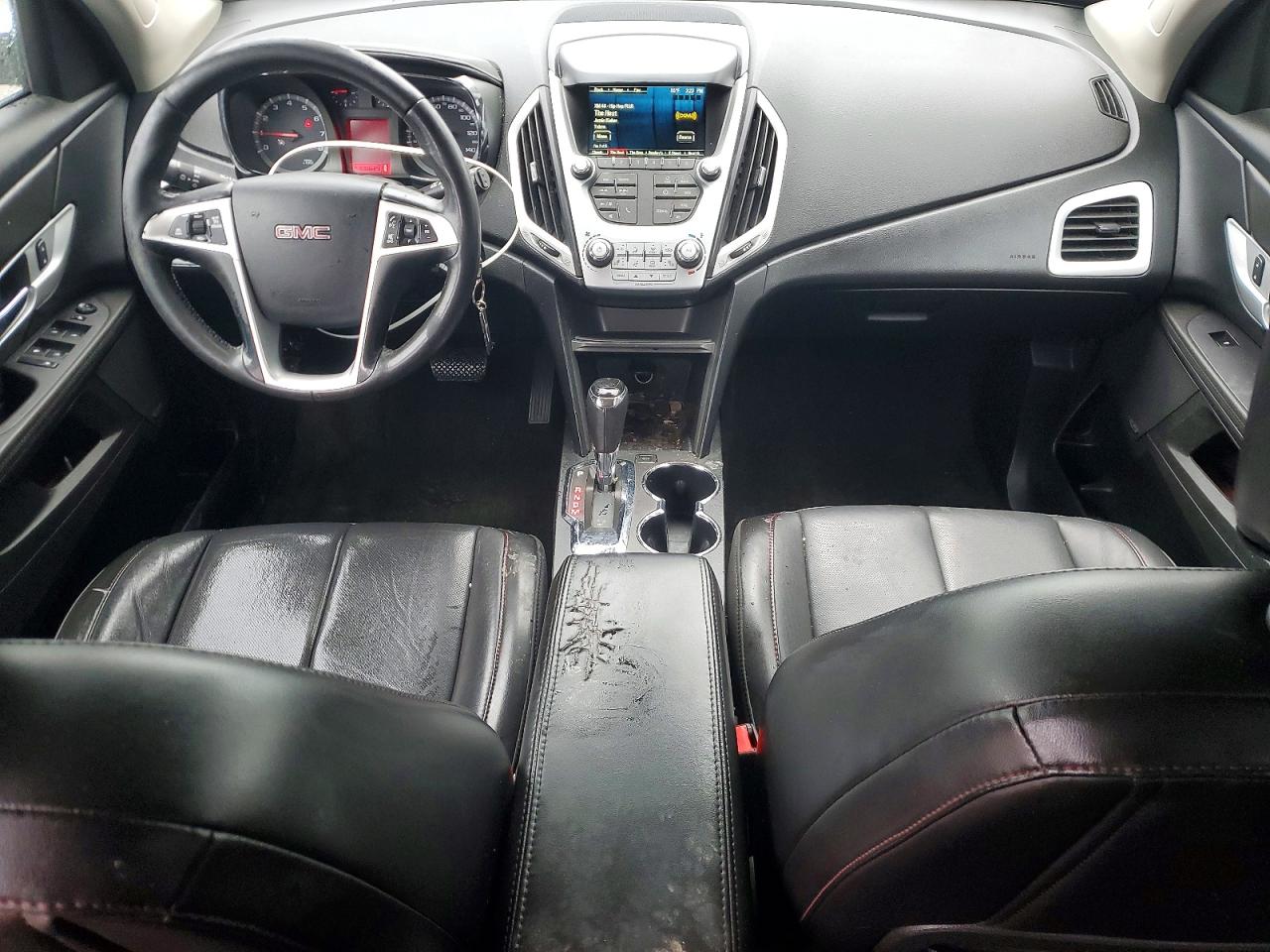 2017 GMC TERRAIN SLT photo 8