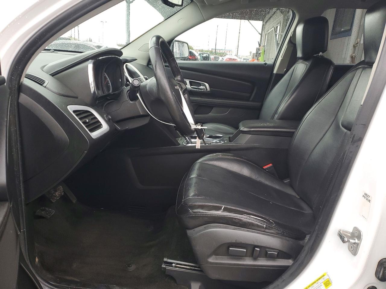 2017 GMC TERRAIN SLT photo 7