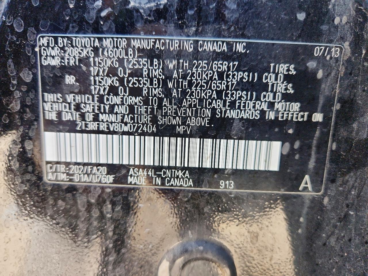 2013 TOYOTA RAV4 XLE photo 13