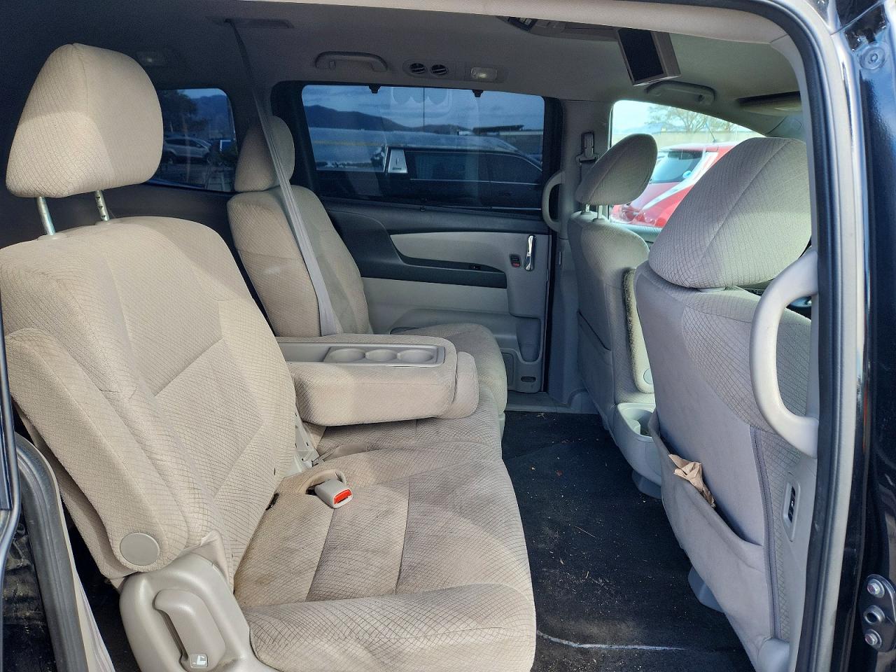2016 HONDA ODYSSEY SE photo 11