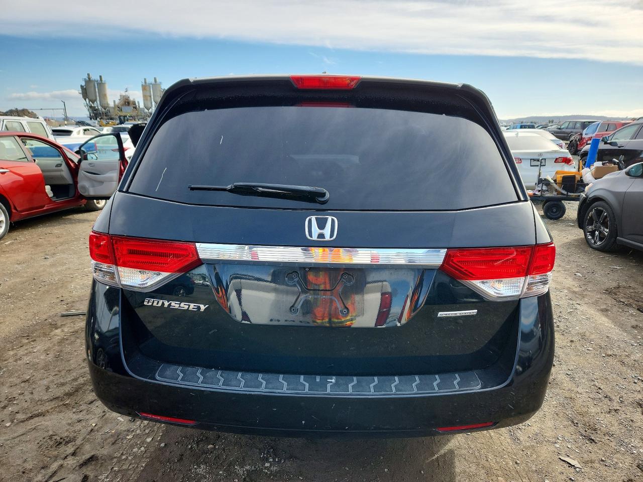 2016 HONDA ODYSSEY SE photo 6