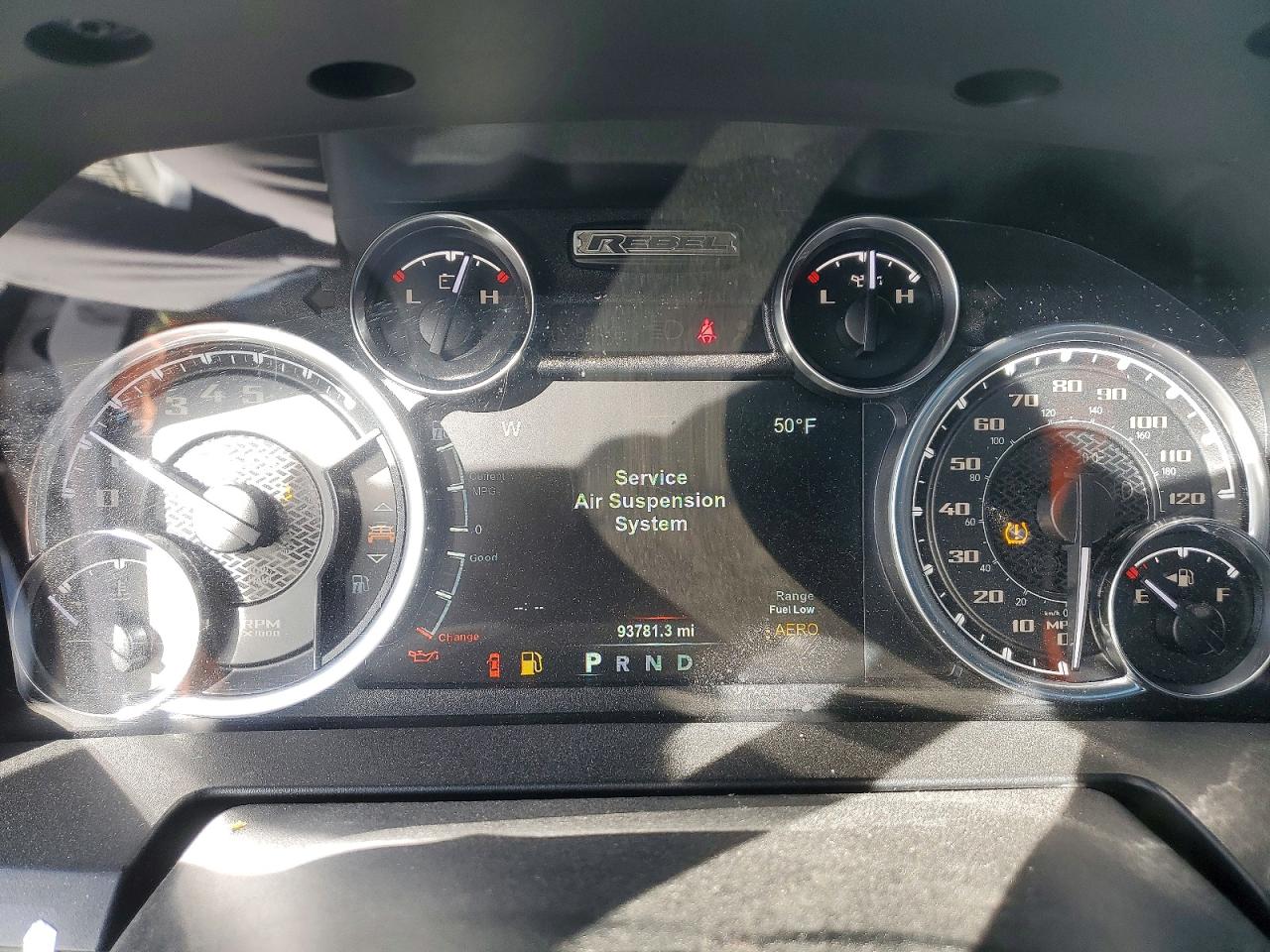 2017 RAM 1500 REBEL photo 9