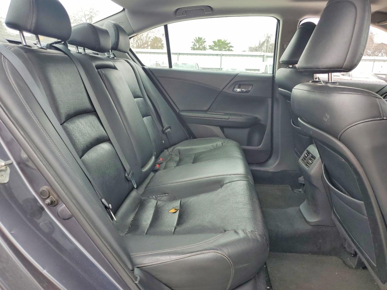 2013 HONDA ACCORD photo 19
