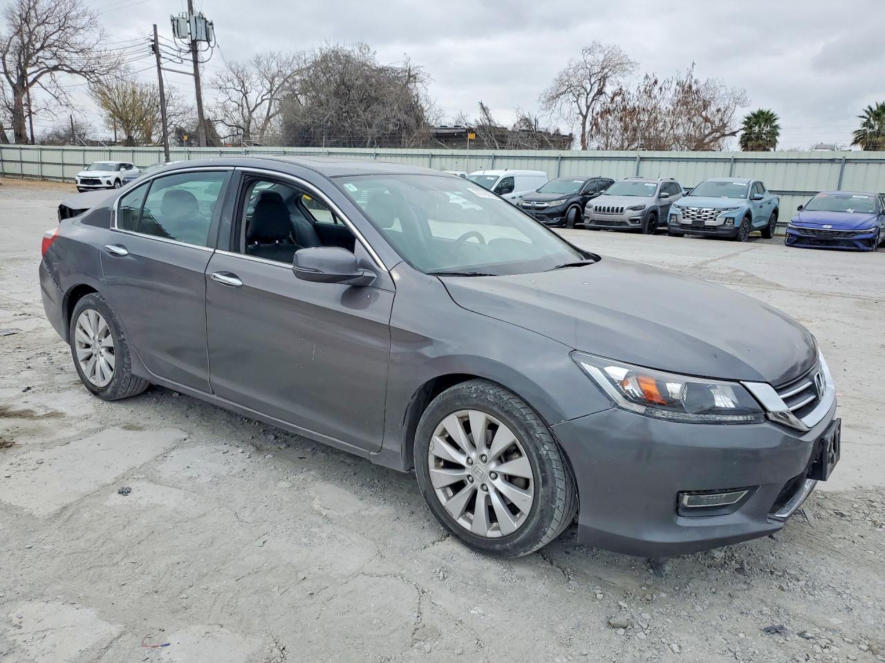 2013 HONDA ACCORD photo 7