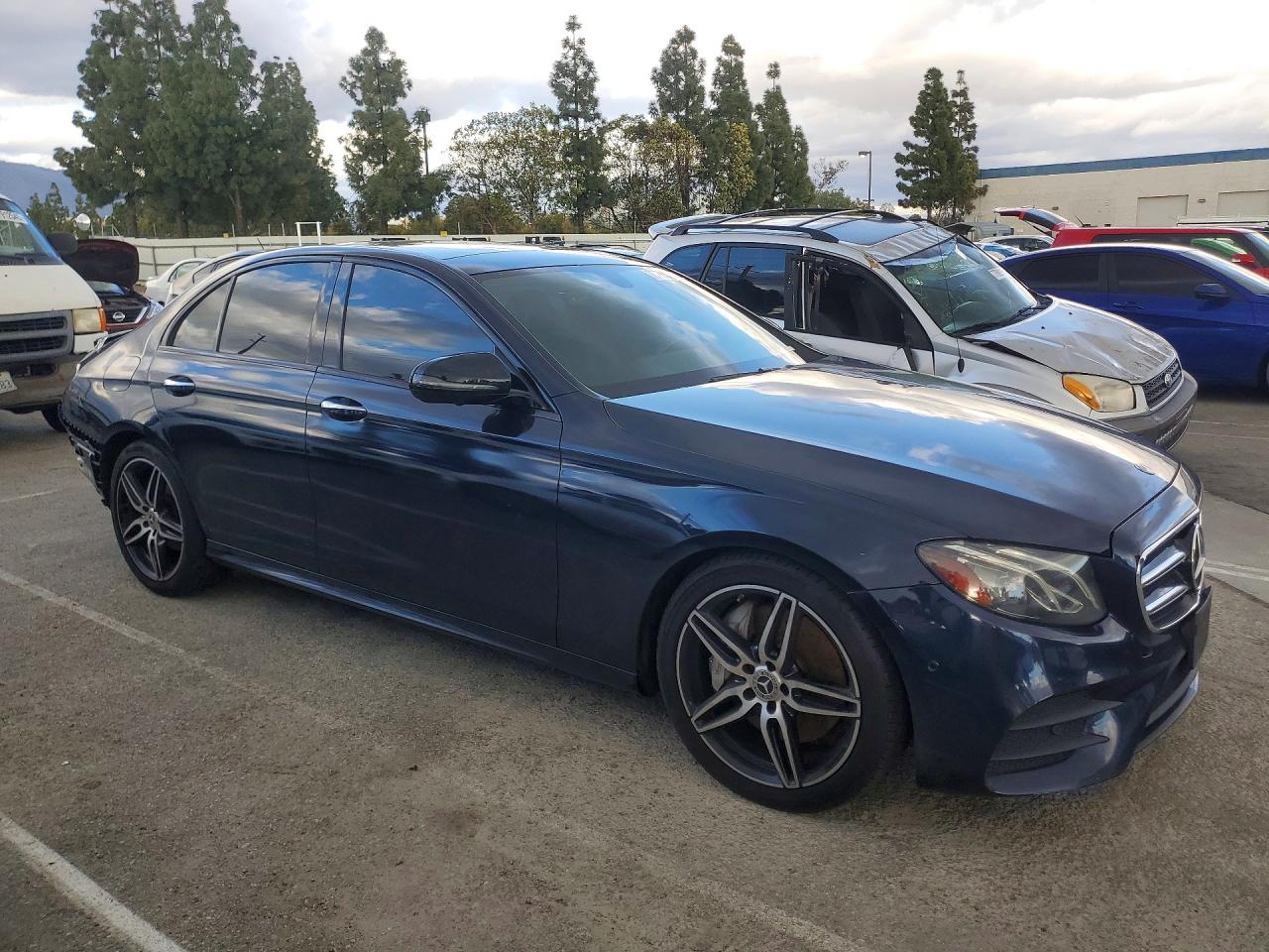2020 MERCEDES-BENZ E 350 photo 4