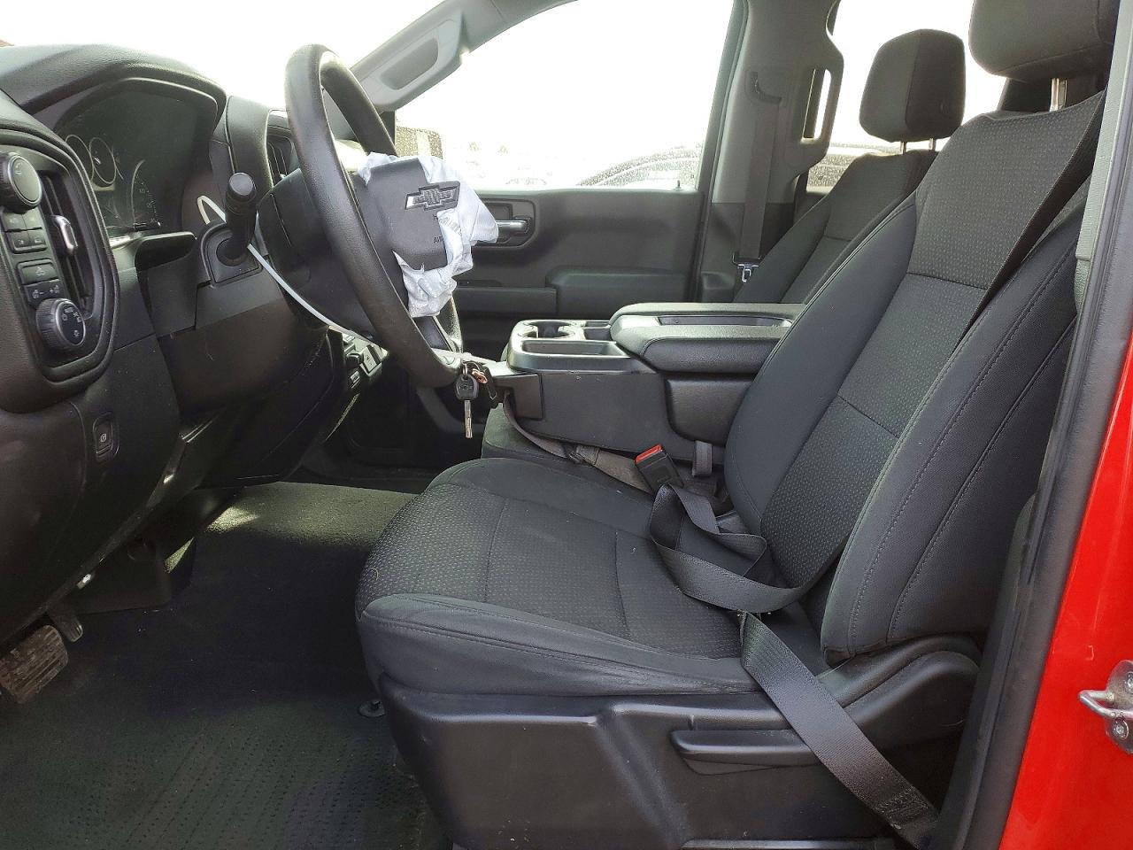 2020 CHEVROLET SILVERADO K1500 CUSTOM photo 13