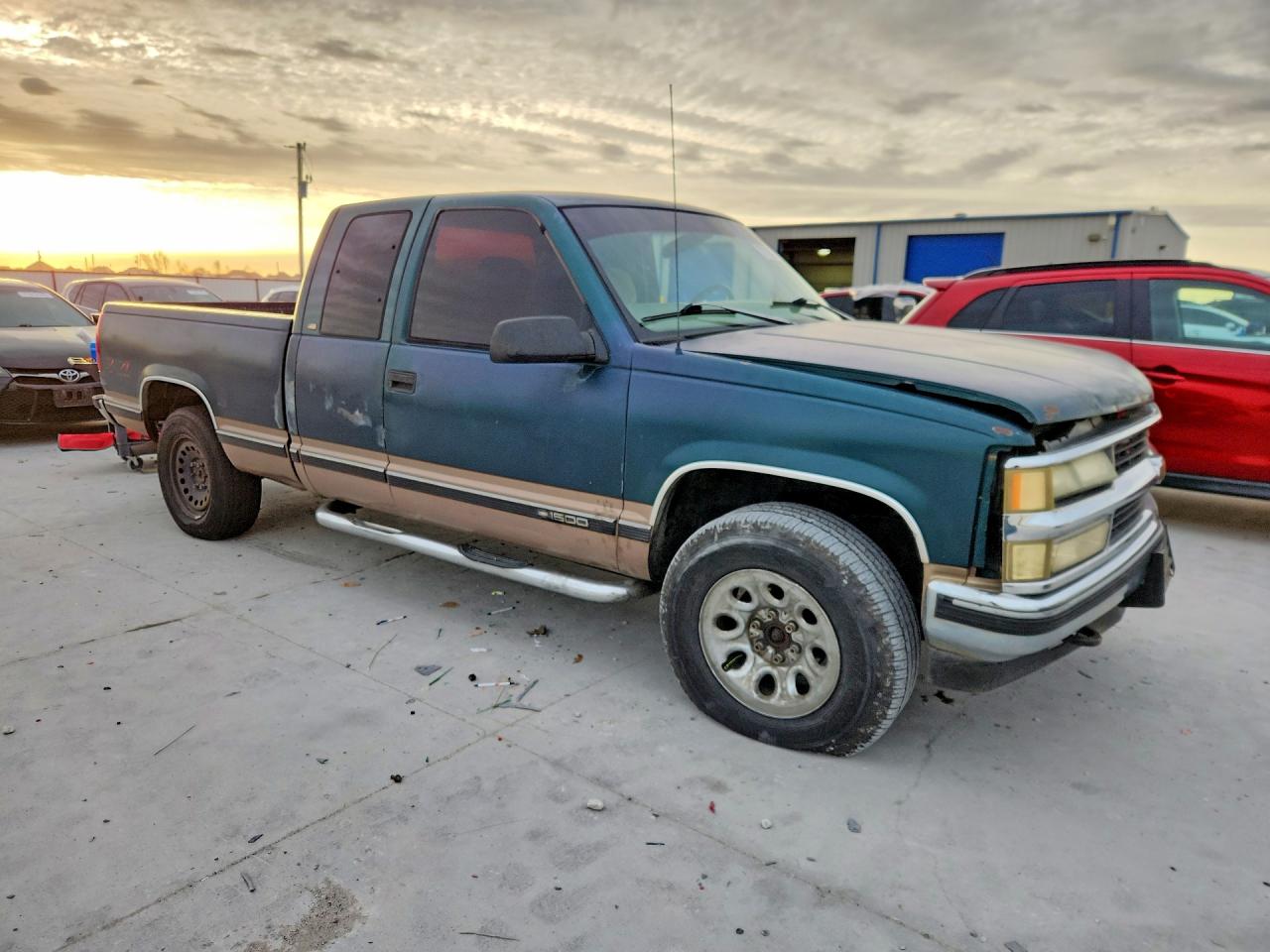 1997 CHEVROLET GMT-400 K1500 photo 4