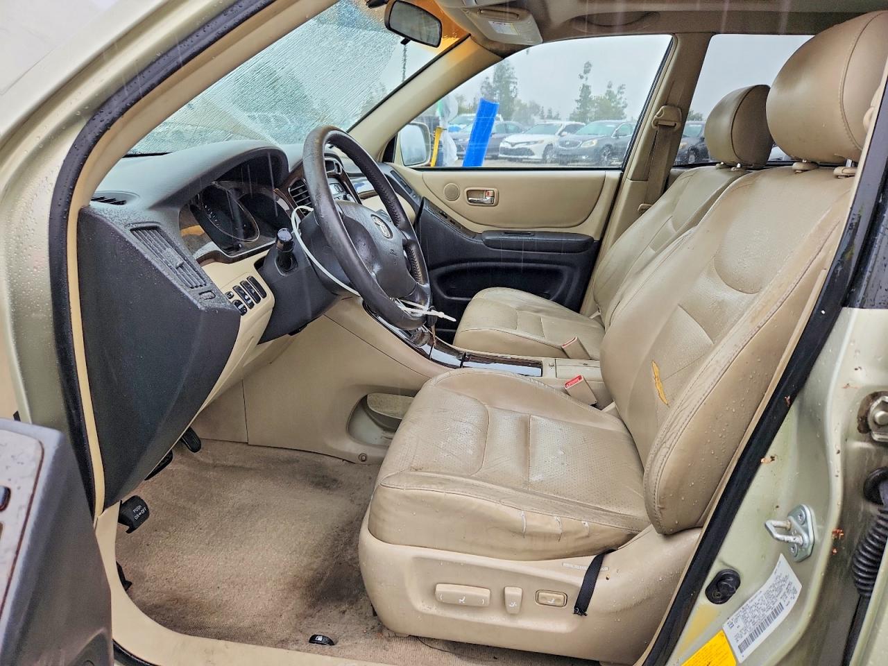 2003 TOYOTA HIGHLANDER LIMITED photo 7