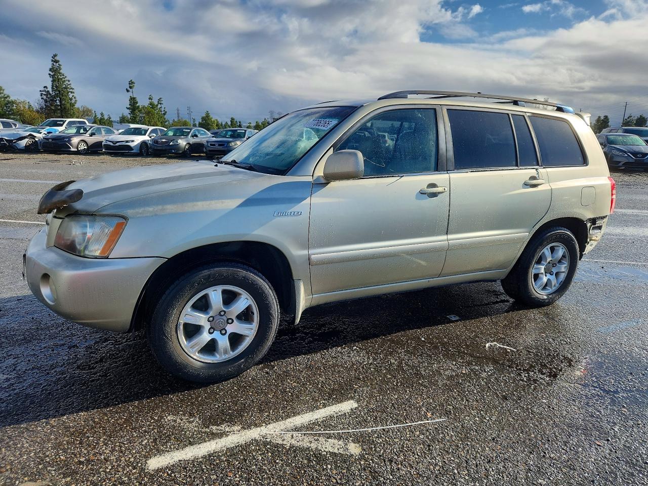 2003 TOYOTA HIGHLANDER