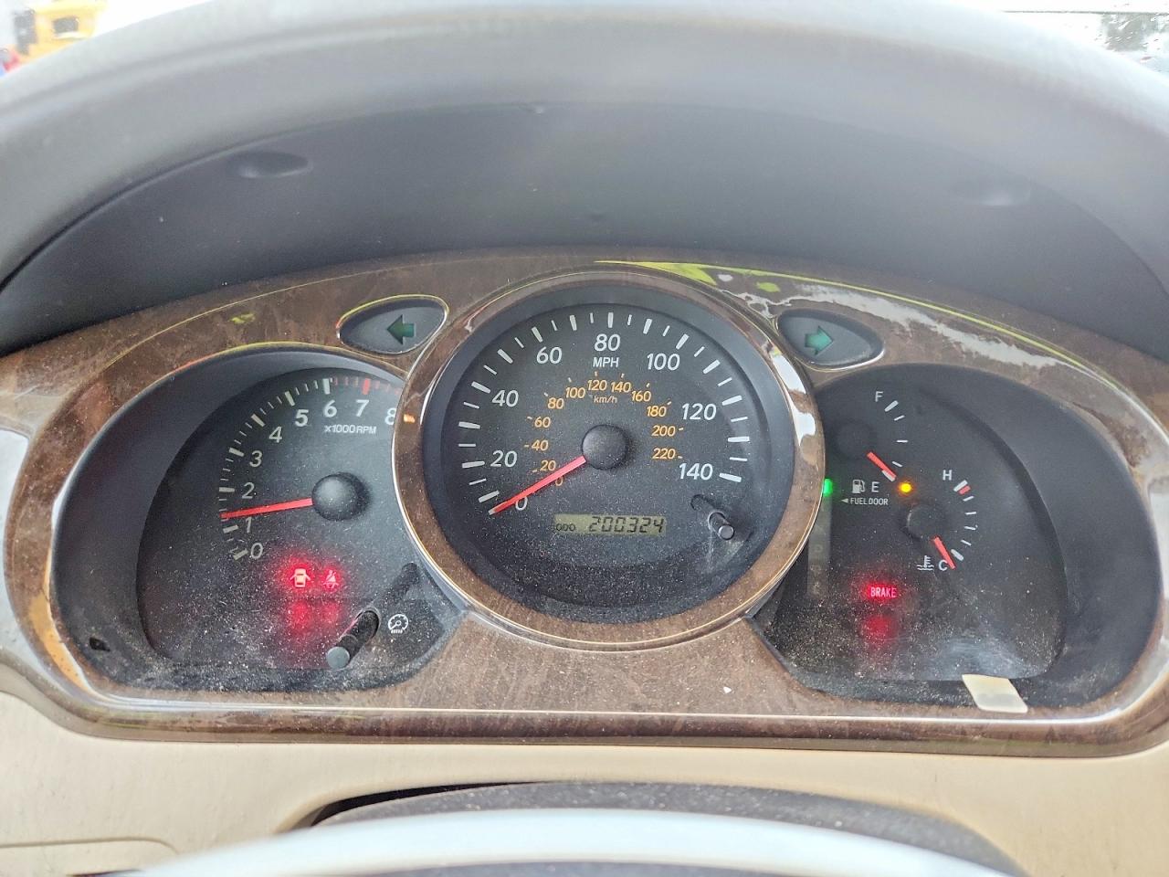 2003 TOYOTA HIGHLANDER LIMITED photo 9