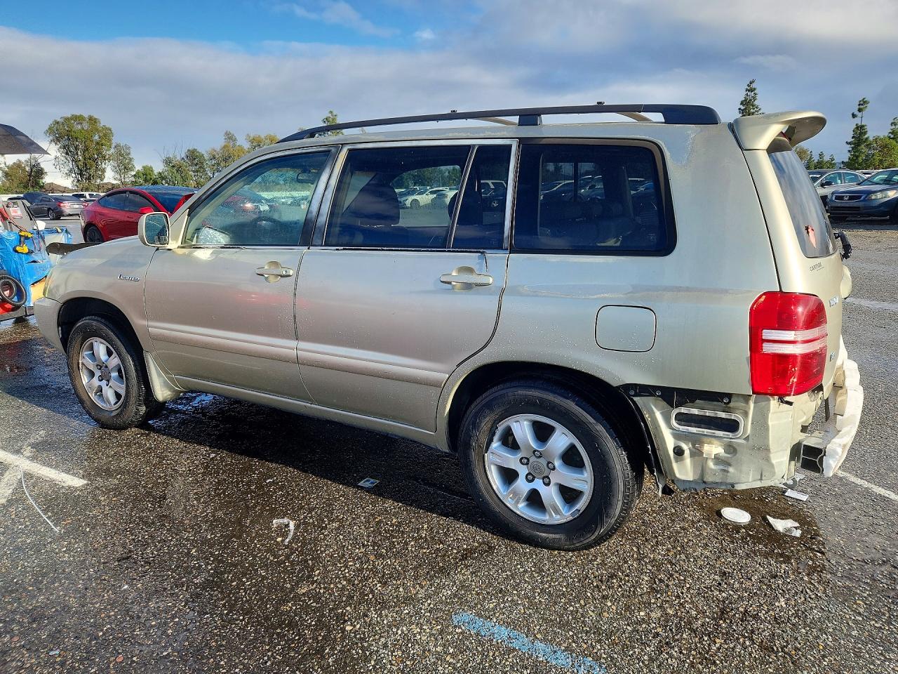 2003 TOYOTA HIGHLANDER LIMITED photo 2