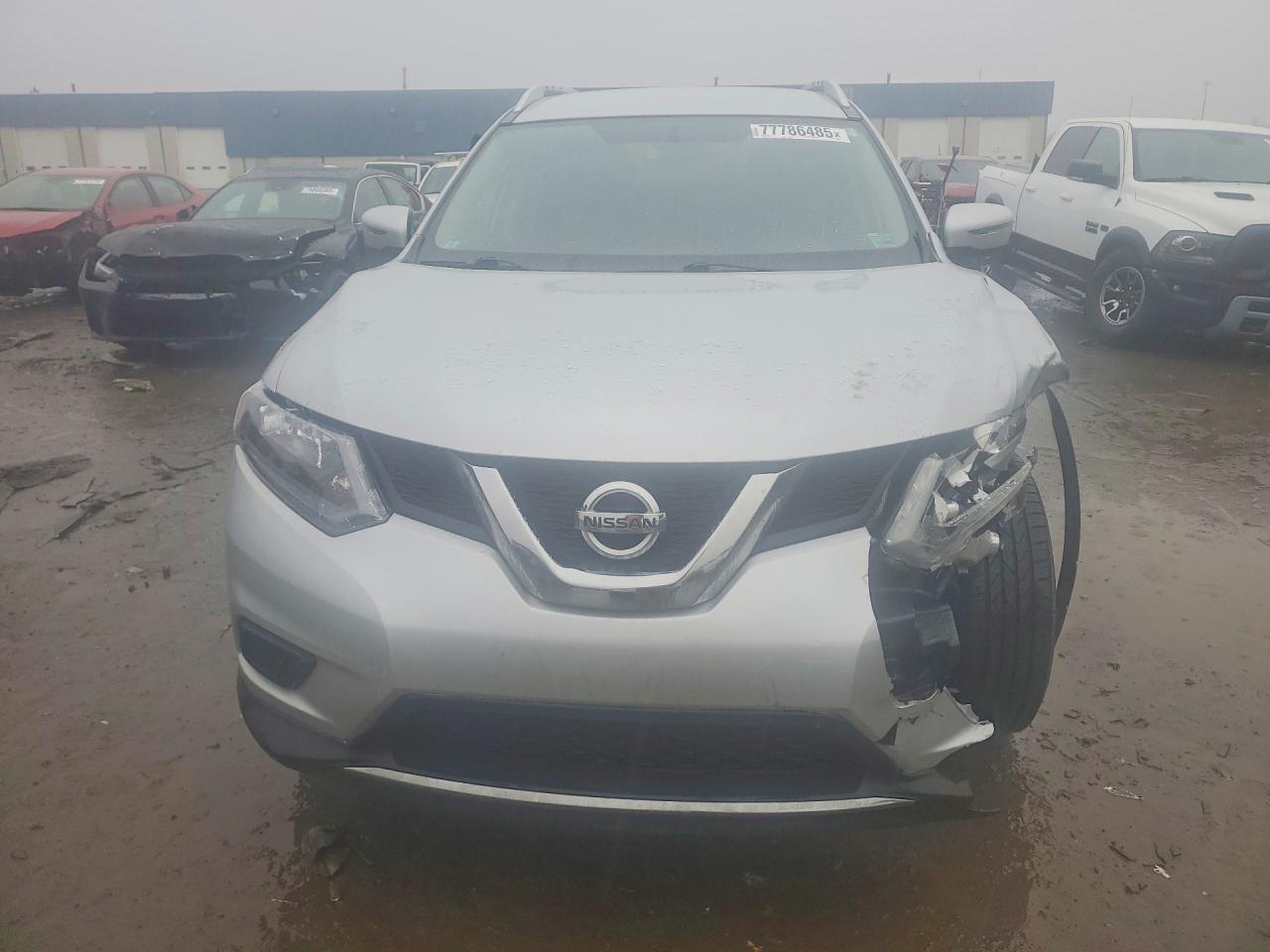 2016 NISSAN ROGUE S photo 5